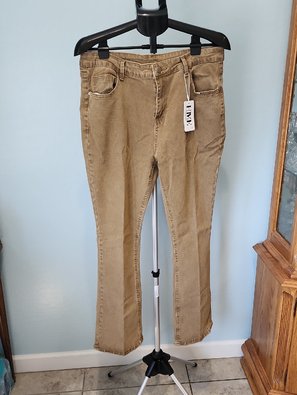 HME Women's Boot-Cut Jeans in Khaki 2x Stretch Waist